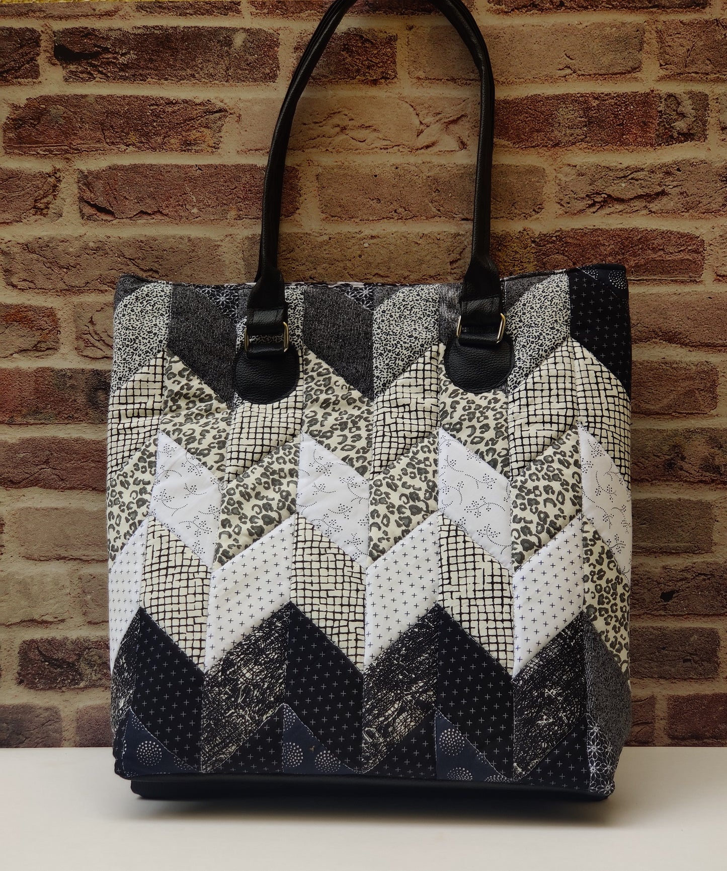 Zig zag Tote  Bag