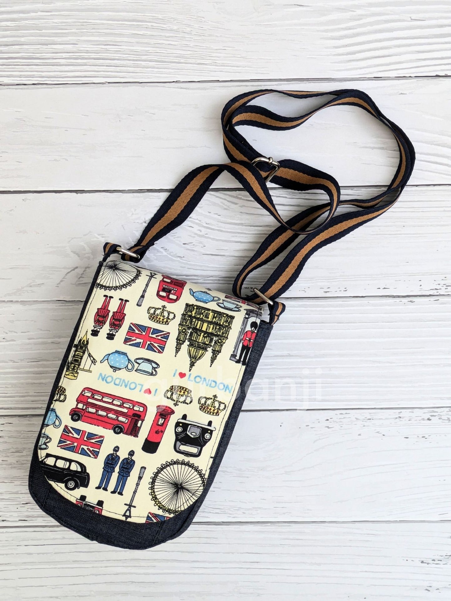 London Sling Bag