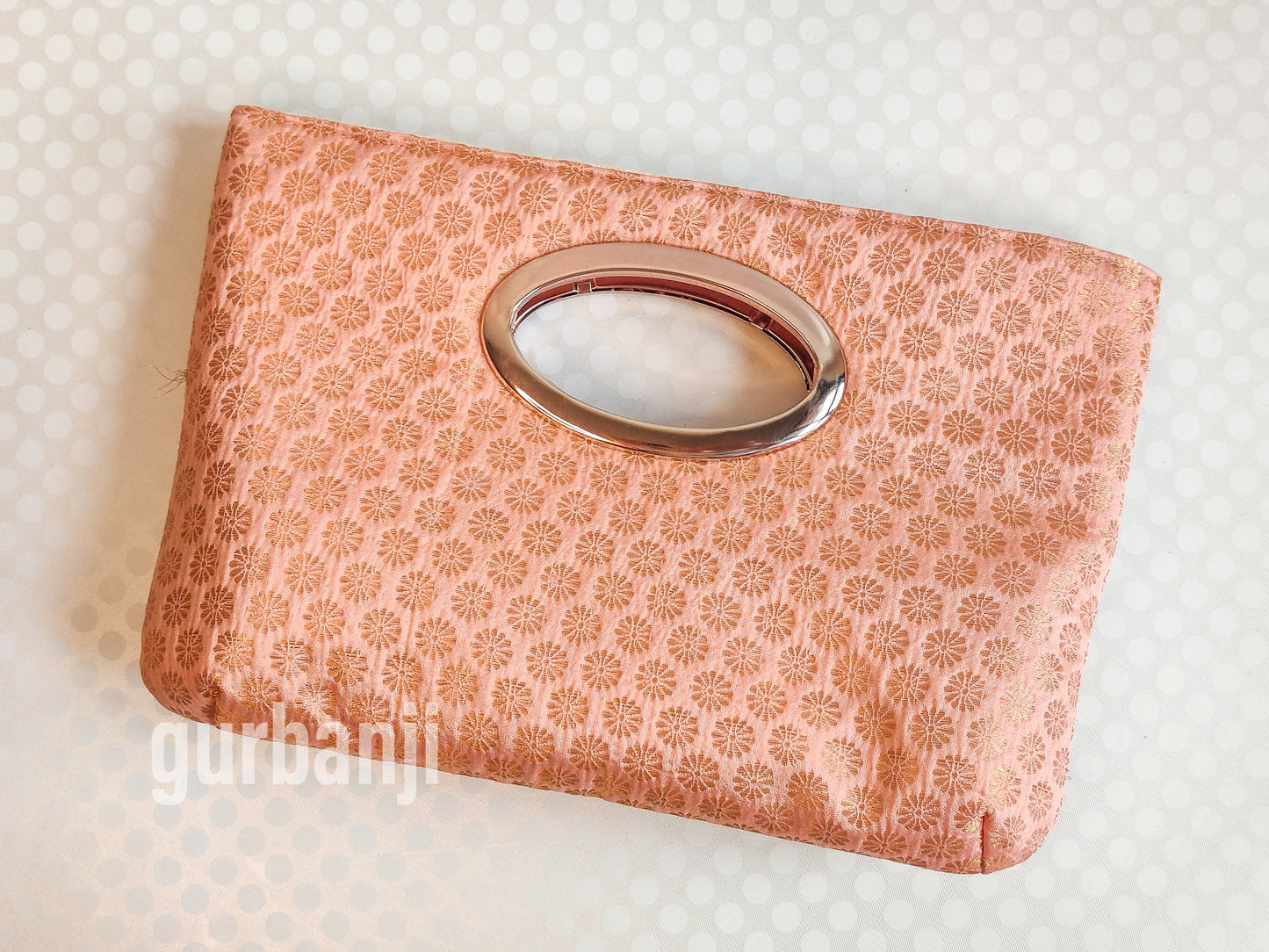 Grovvy Clutch : Go Peach