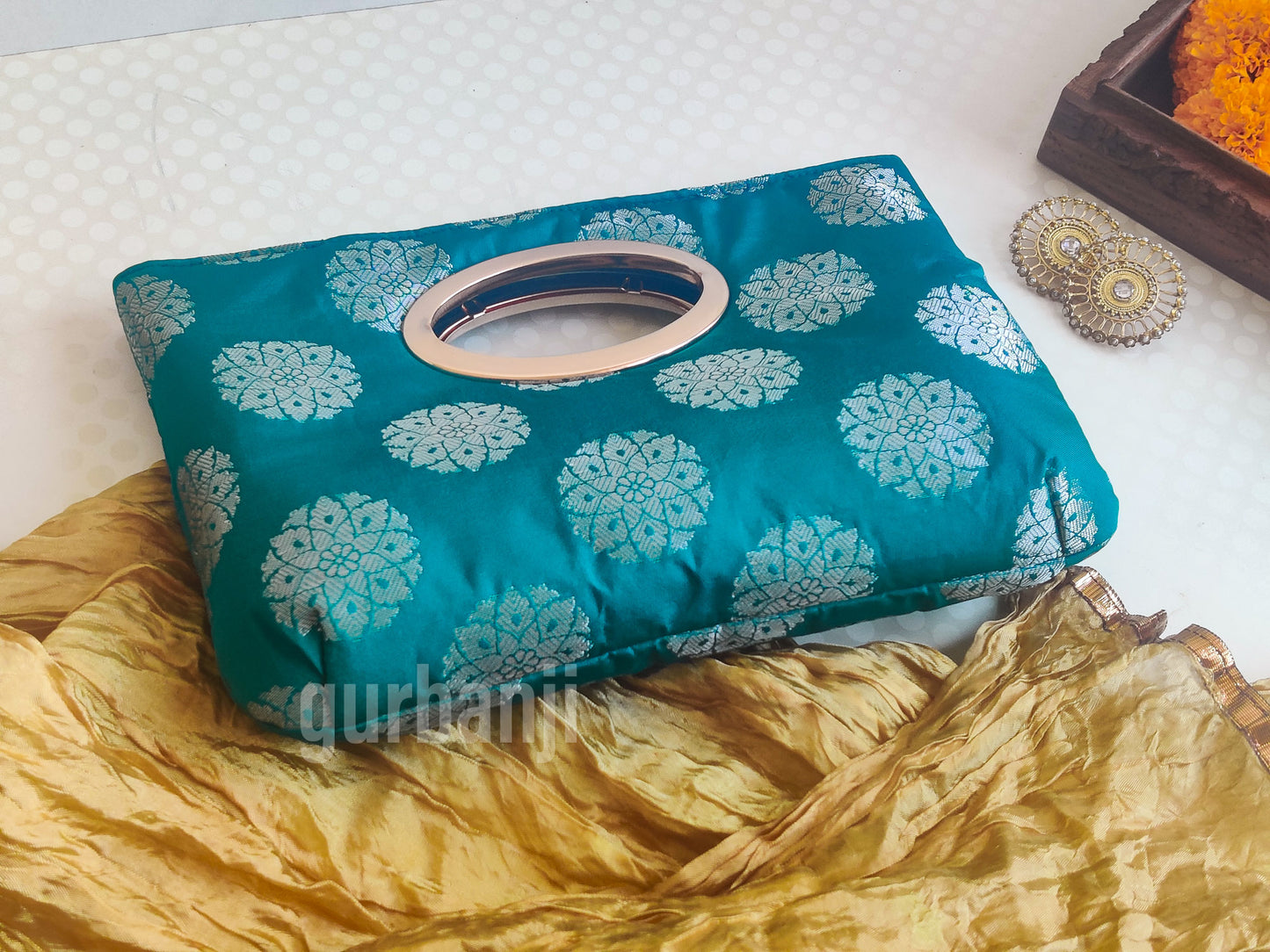 Grovvy Clutch : Sea Me Green