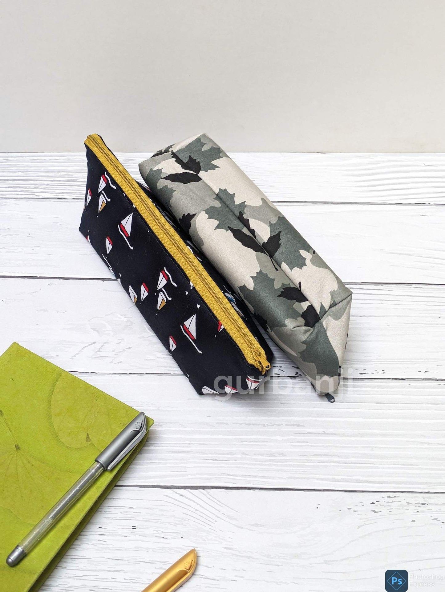 Triangle Pencil Pouch : Set of 2